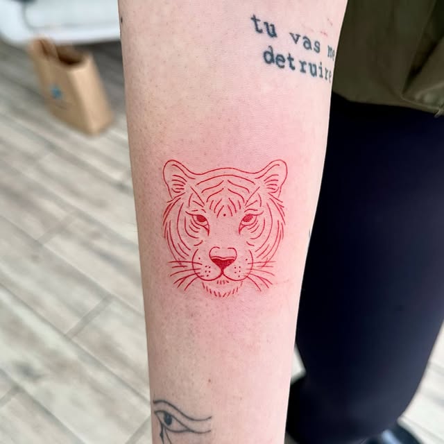 Neyir Ink Minimal